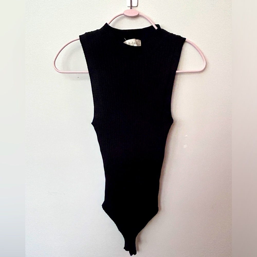 Altar’d State Kristie Mock Neck Bodysuit xs